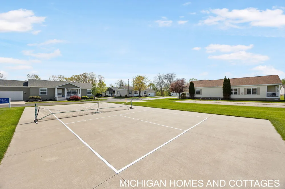 5245 W Scenic Turn Lane Holland, MI 49423