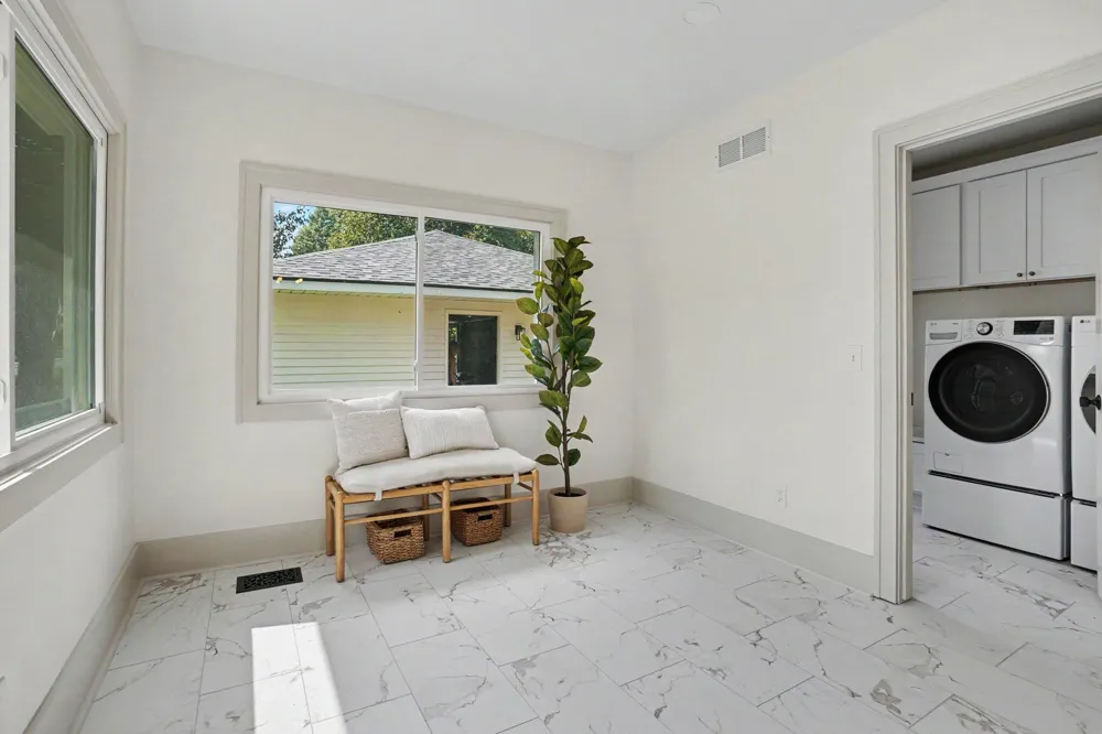 404 Inkster Avenue Kalamazoo City, MI 49001