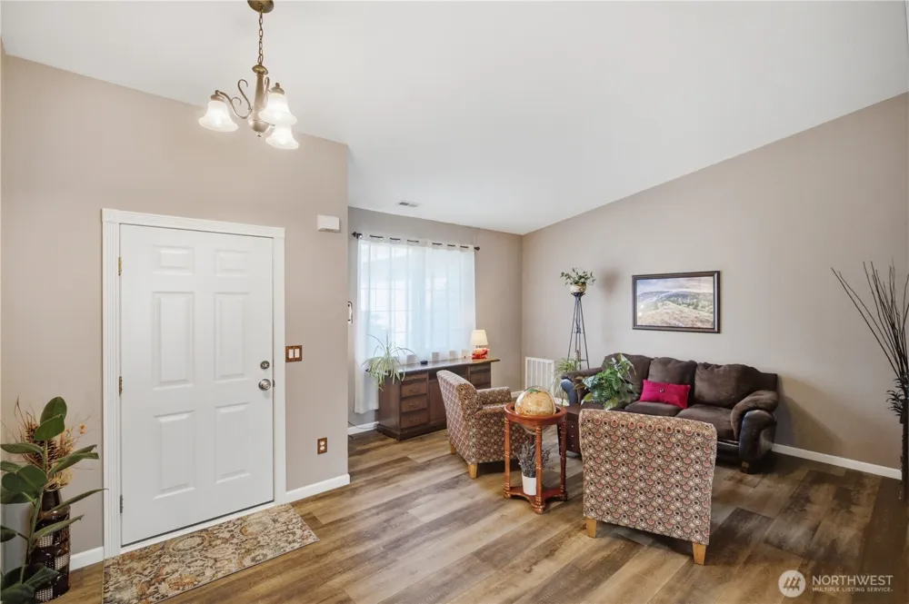 21802 114th Street E Bonney Lake, WA 98391