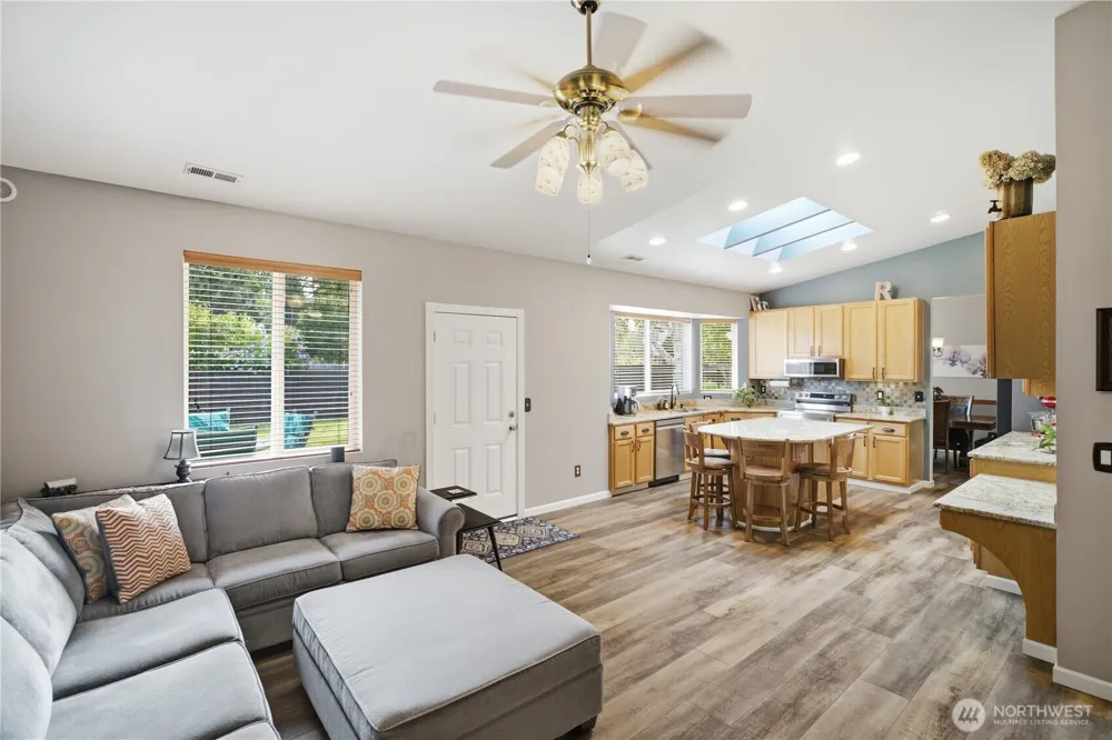 21802 114th Street E Bonney Lake, WA 98391