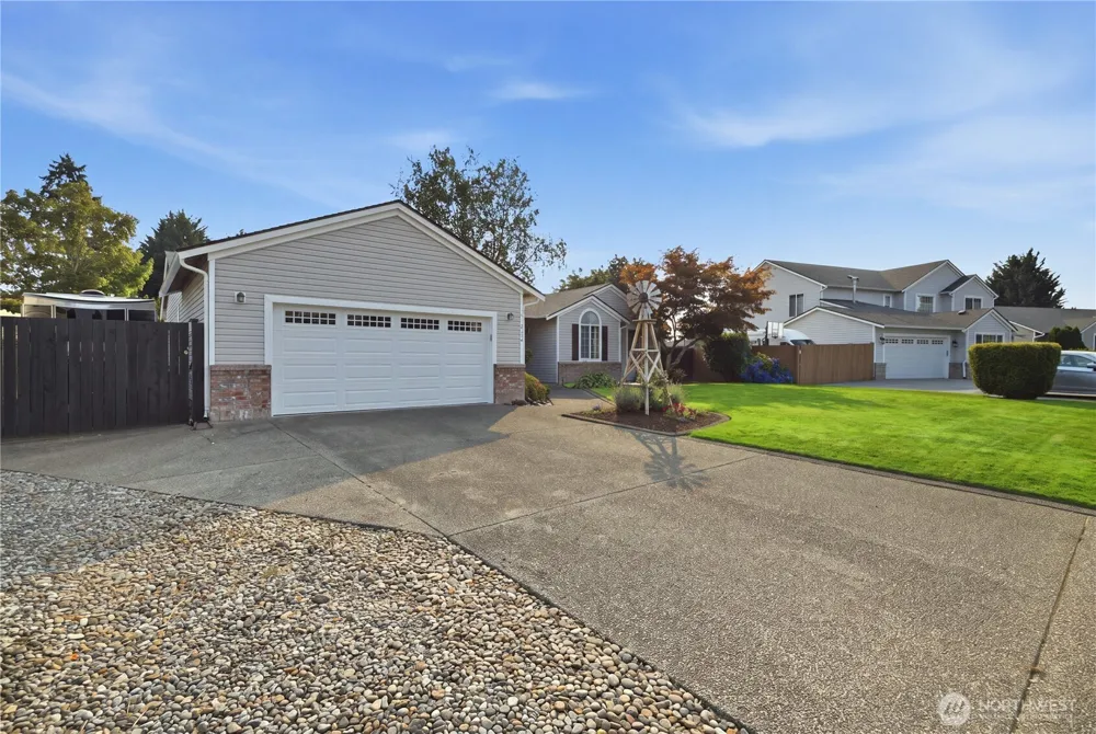 21802 114th Street E Bonney Lake, WA 98391