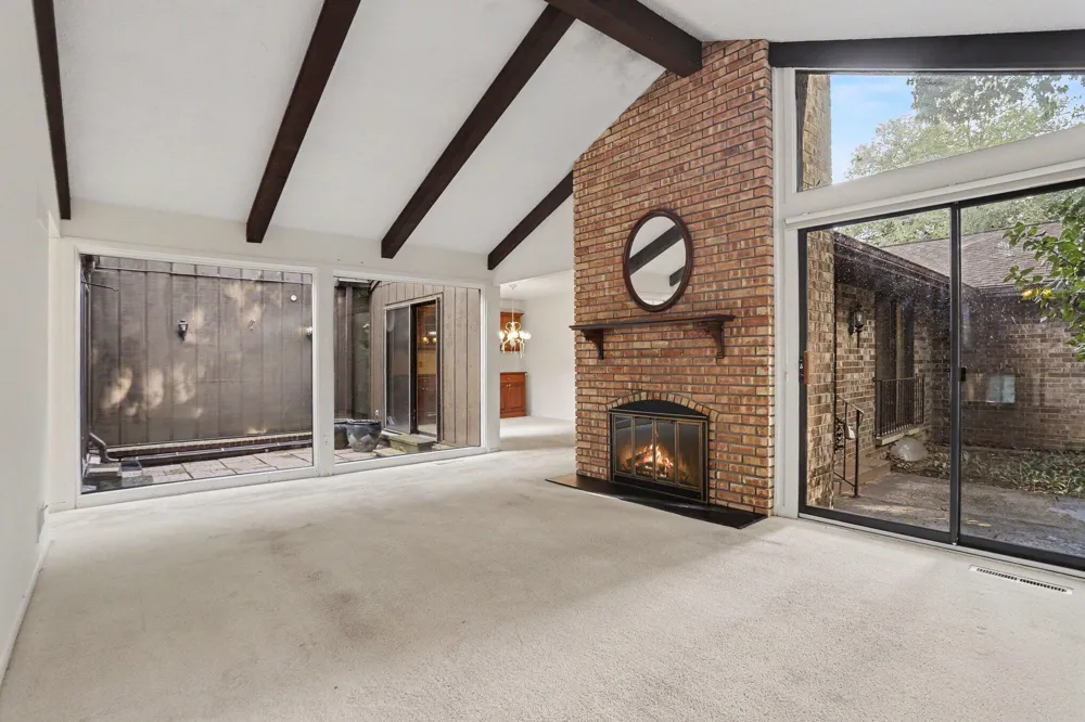 3649 Woodcliff Drive Kalamazoo City, MI 49008