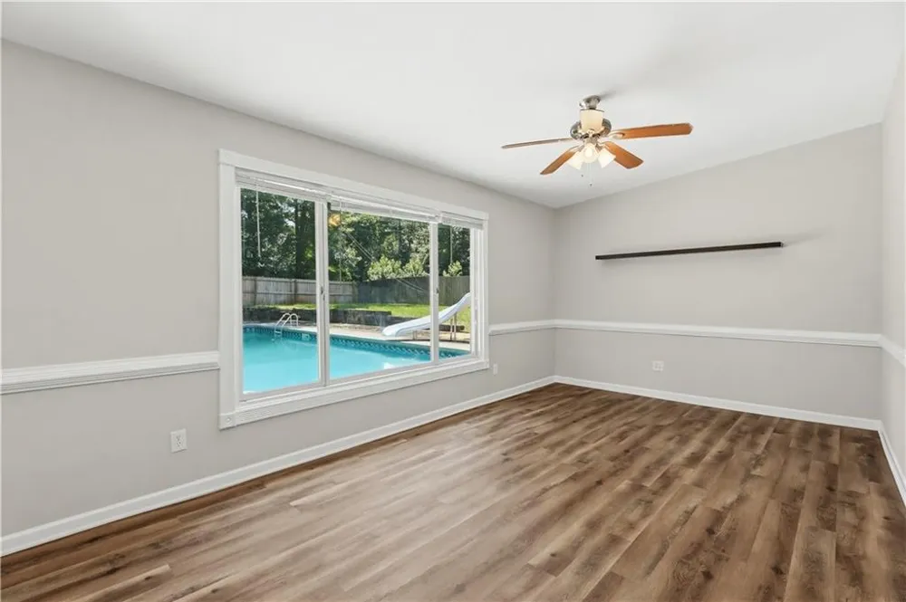 3733 Memorial Parkway NW Kennesaw, GA 30152
