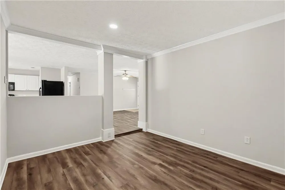 3733 Memorial Parkway NW Kennesaw, GA 30152