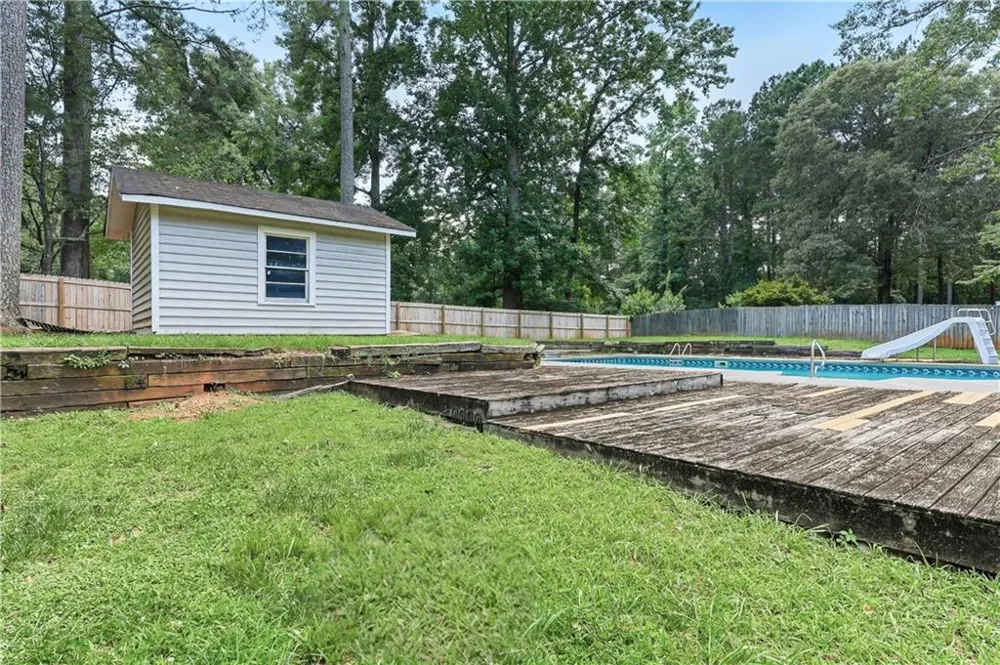 3733 Memorial Parkway NW Kennesaw, GA 30152