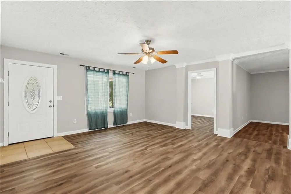 3733 Memorial Parkway NW Kennesaw, GA 30152