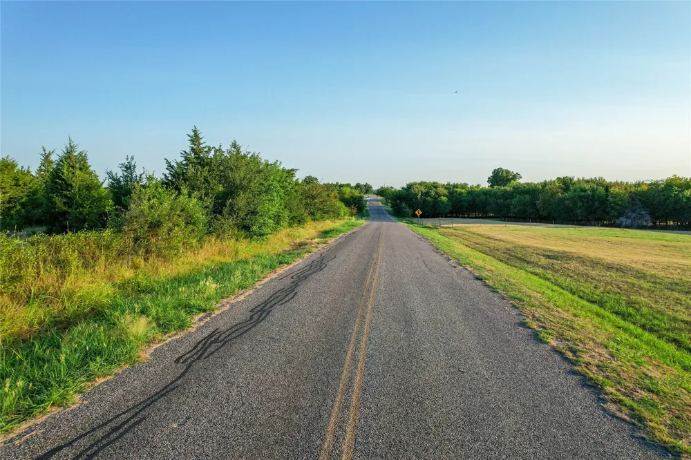 CR 613 Farmersville, TX 75442