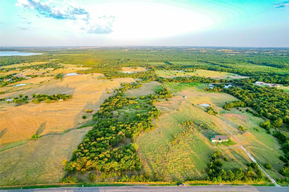 CR 613 Farmersville, TX 75442