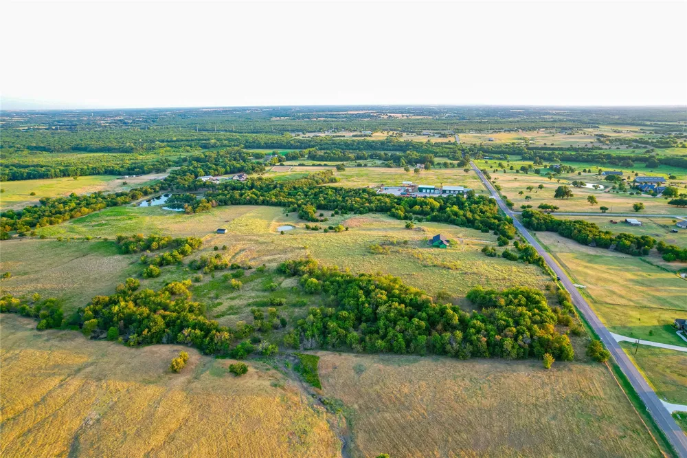 CR 613 Farmersville, TX 75442