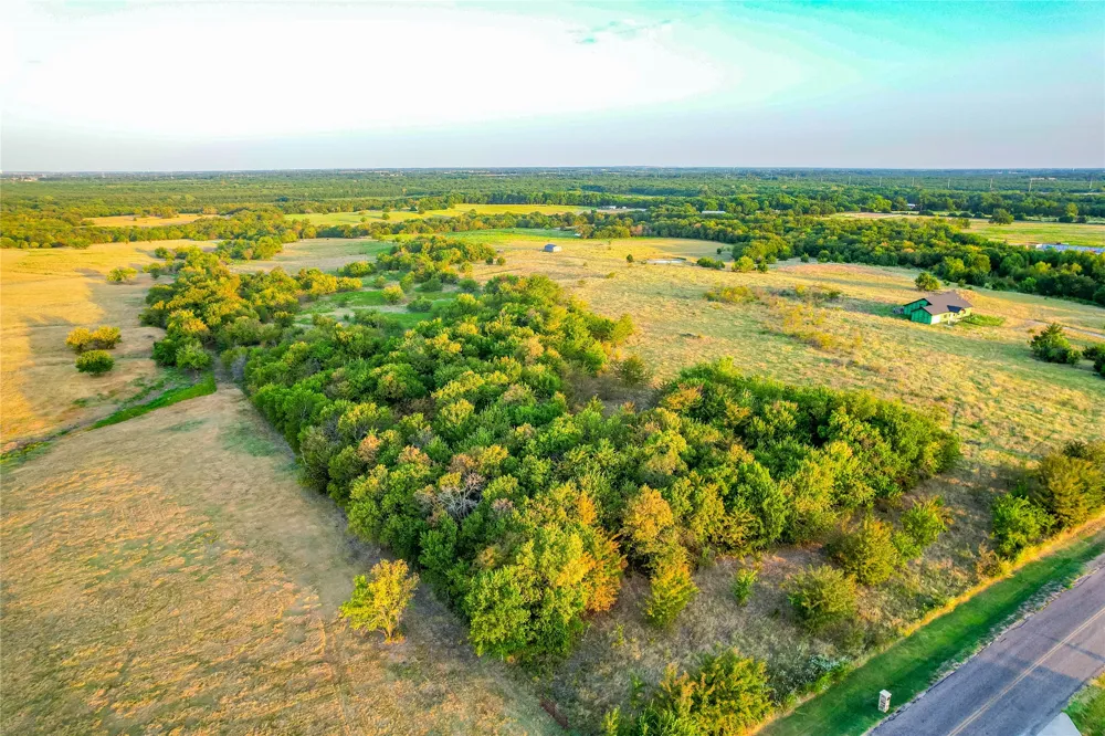 CR 613 Farmersville, TX 75442
