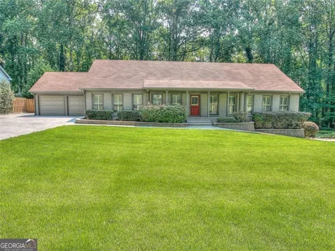 5575 Lake Forrest Drive