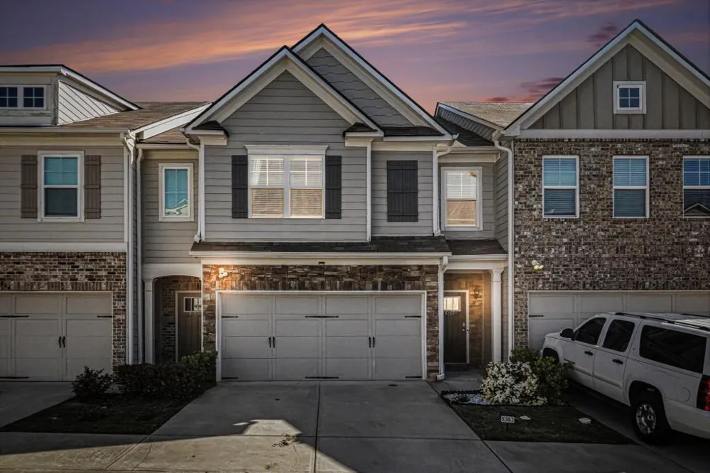 5357 Radford Fairburn, GA 30213
