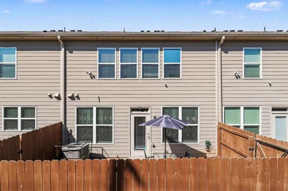 5357 Radford Fairburn, GA 30213