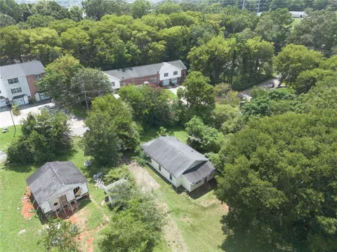 12 Corinth Road