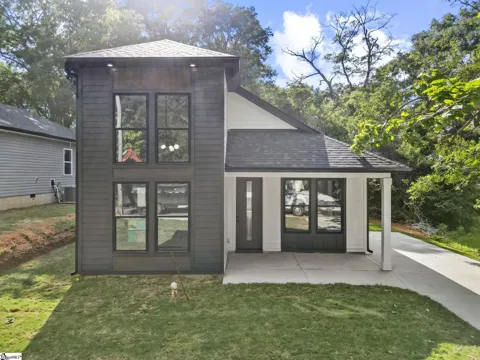 464 Tryon Street