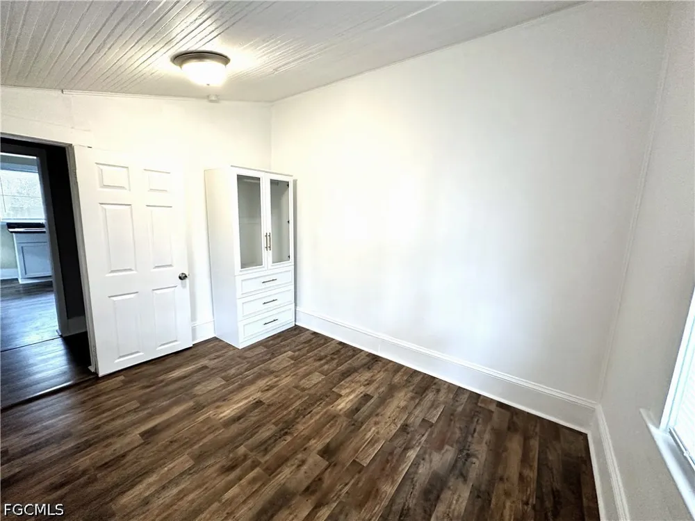 Hough Street Fort Myers, FL 33901