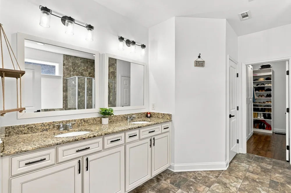 1081 Abberley Cir Hendersonville, TN 37075