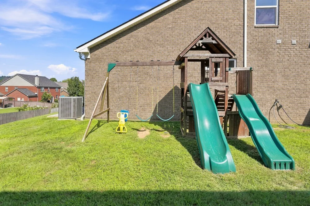 1081 Abberley Cir Hendersonville, TN 37075