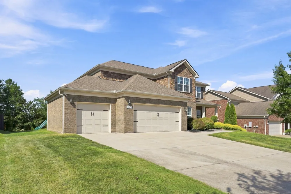 1081 Abberley Cir Hendersonville, TN 37075