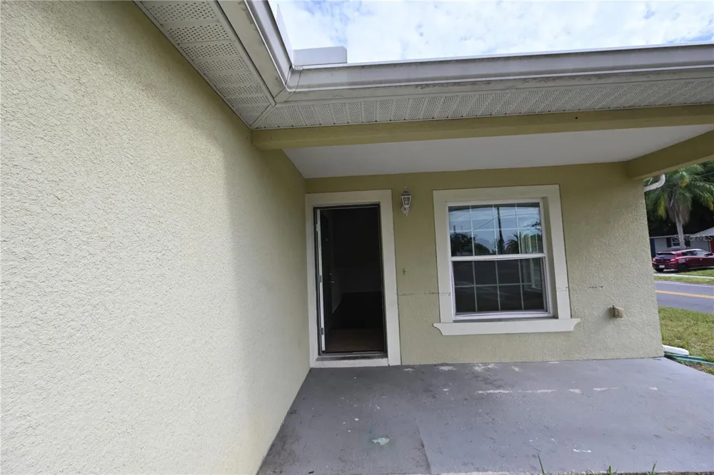 5302 SCHOOL ROAD New Port Richey, FL 34652