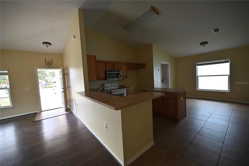 5302 SCHOOL ROAD New Port Richey, FL 34652