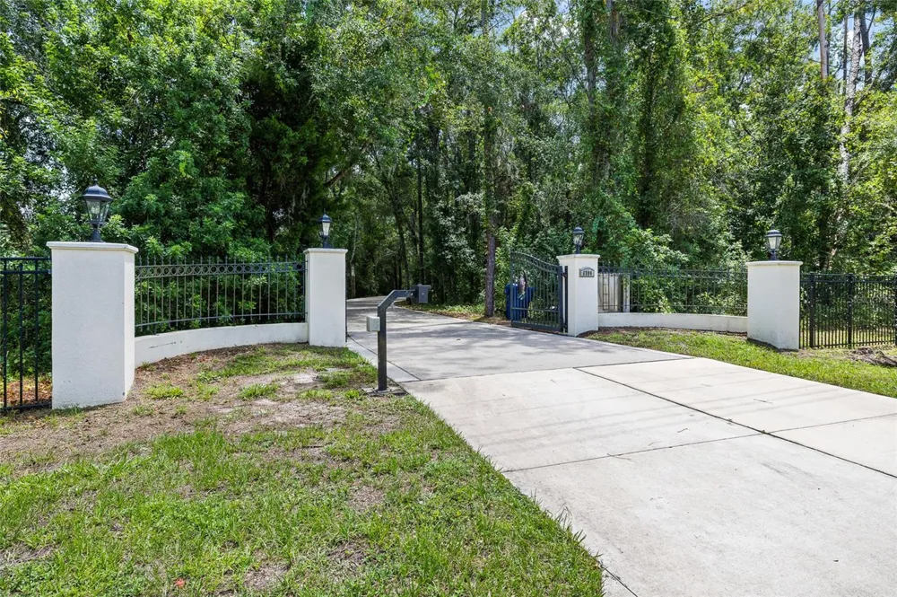 6800 WISTERIA LOOP Land O Lakes, FL 34638