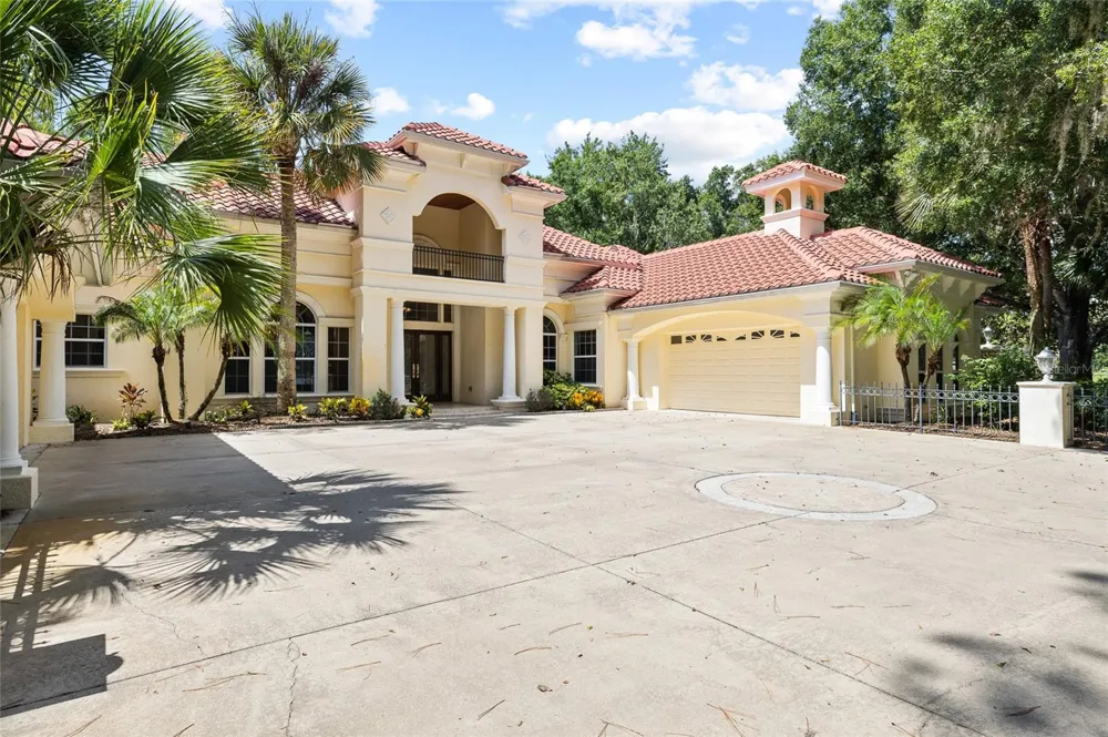 6800 WISTERIA LOOP Land O Lakes, FL 34638