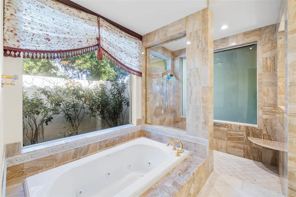 6800 WISTERIA LOOP Land O Lakes, FL 34638