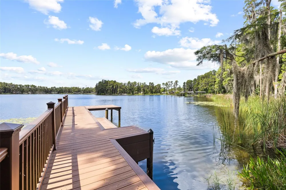 6800 WISTERIA LOOP Land O Lakes, FL 34638