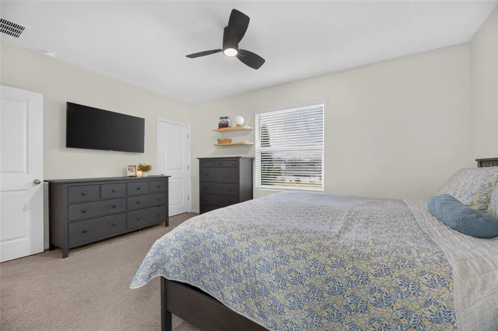 8669 FALLING BLUE PLACE Riverview, FL 33578