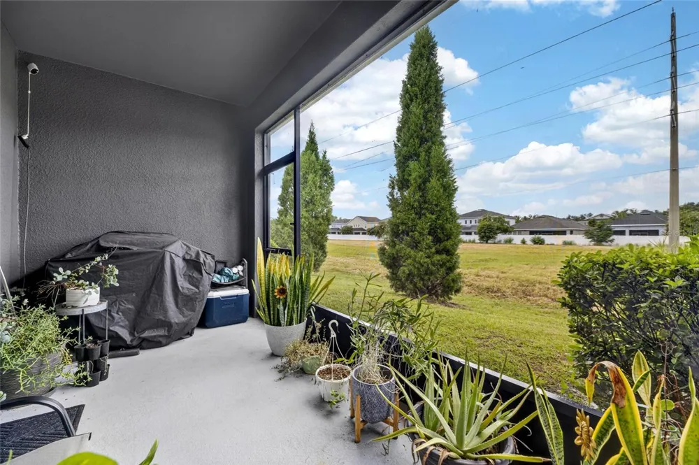 8669 FALLING BLUE PLACE Riverview, FL 33578