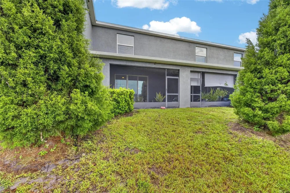 8669 FALLING BLUE PLACE Riverview, FL 33578