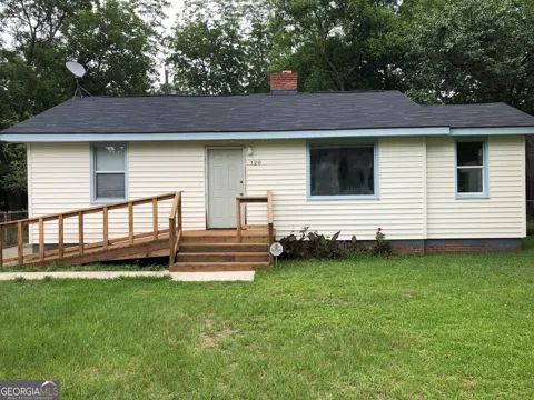 120 Meadowdale DR