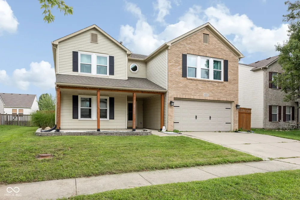 10255 Lothbury Circle Fishers, IN 46037