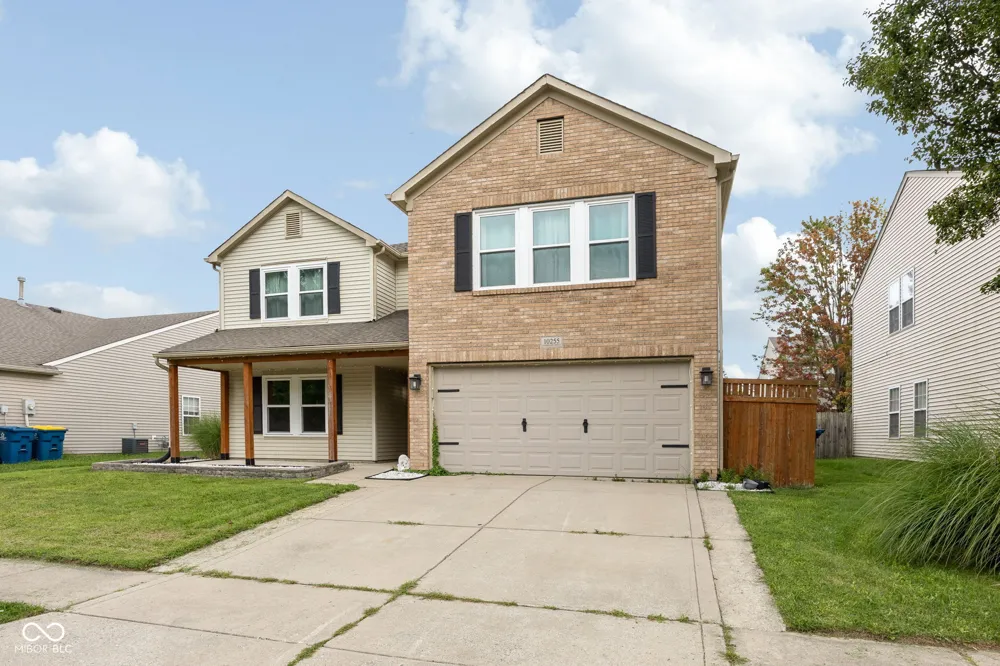 10255 Lothbury Circle Fishers, IN 46037