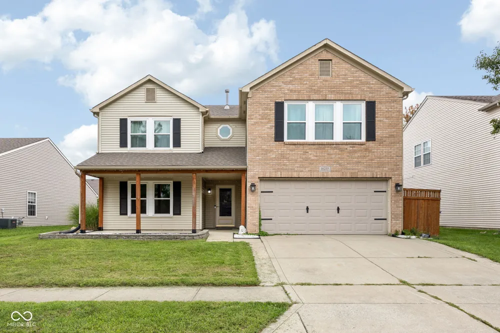 10255 Lothbury Circle Fishers, IN 46037