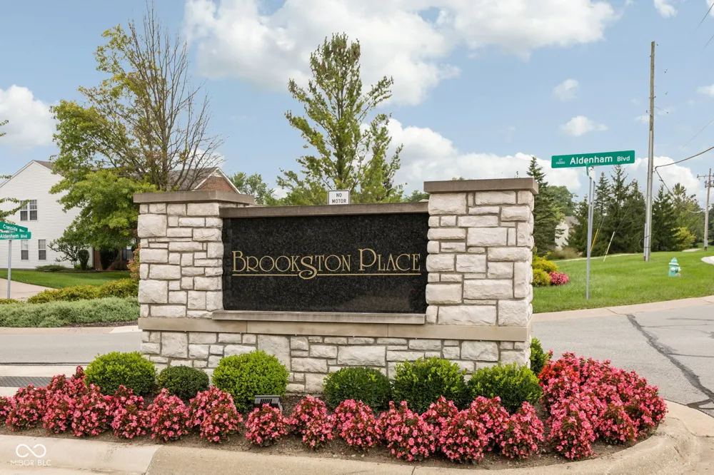 10255 Lothbury Circle Fishers, IN 46037
