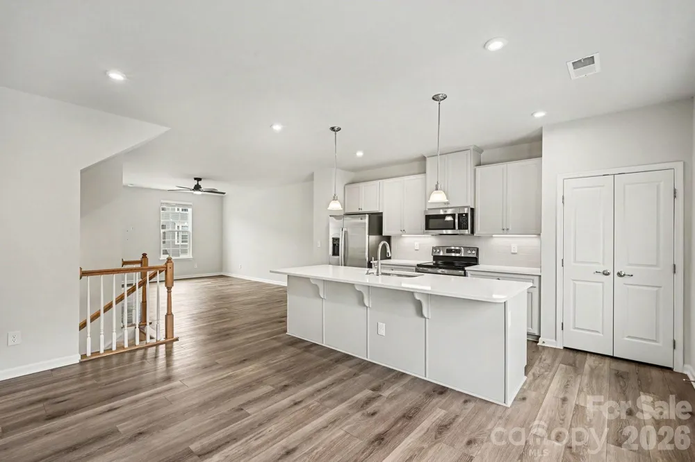 2405 Autumn Olive Lane Matthews, NC 28104