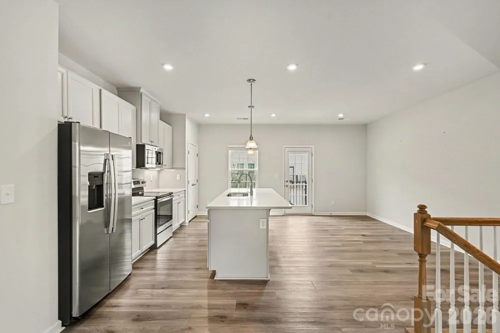 2405 Autumn Olive Lane Matthews, NC 28104