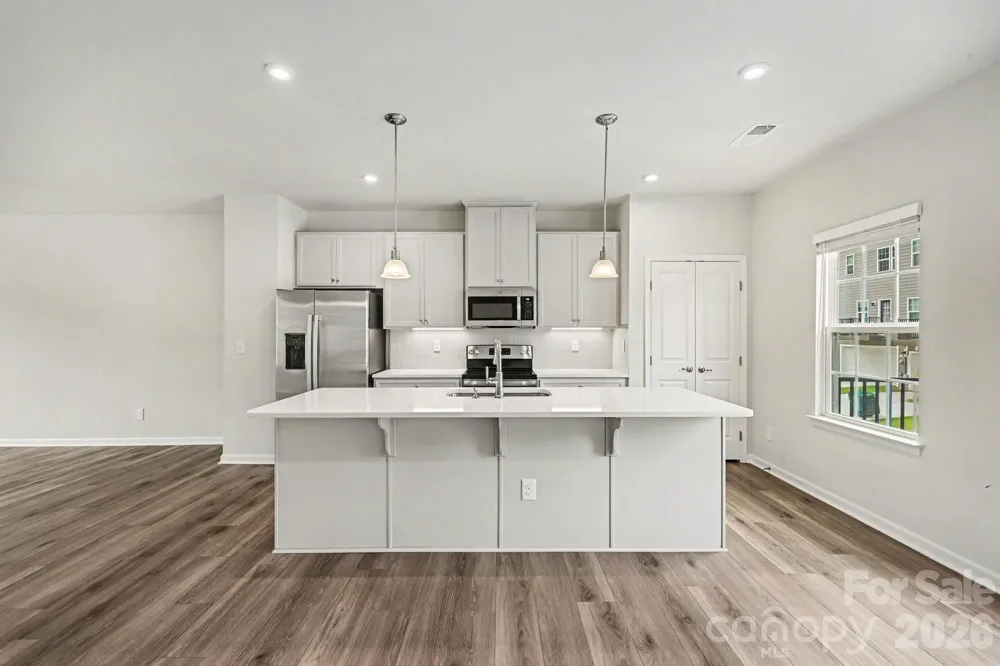 2405 Autumn Olive Lane Matthews, NC 28104
