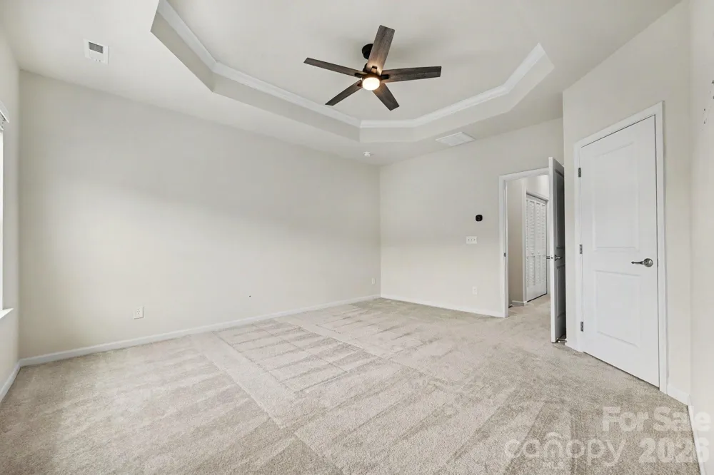 2405 Autumn Olive Lane Matthews, NC 28104