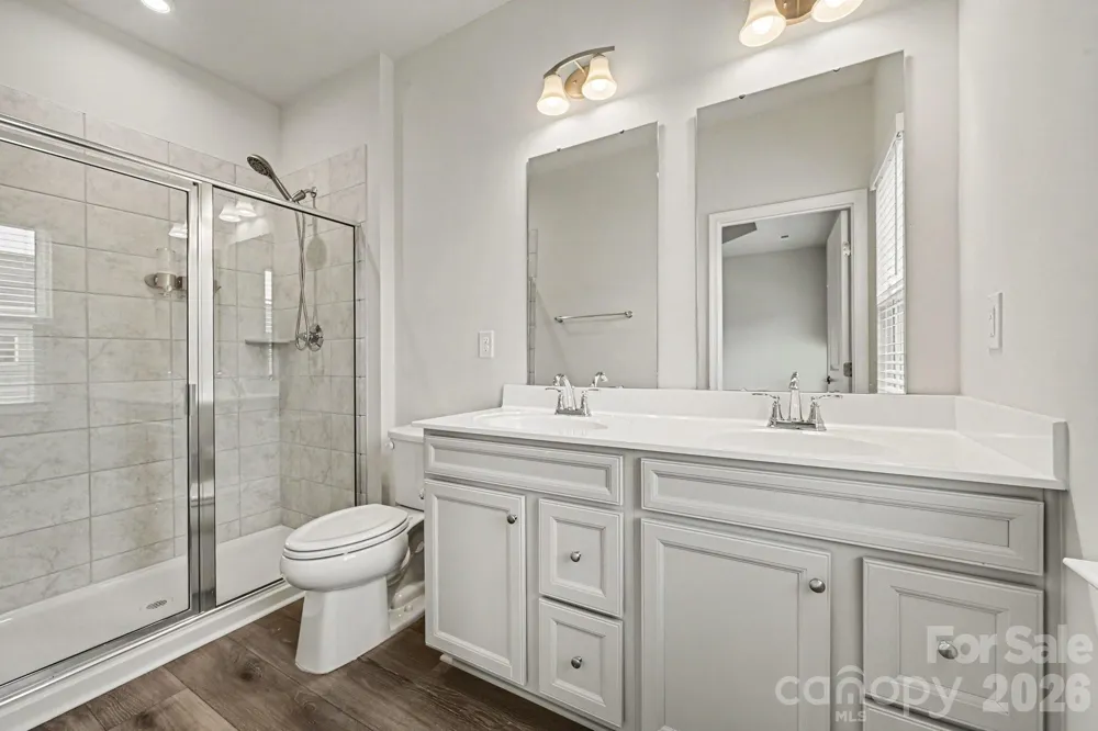 2405 Autumn Olive Lane Matthews, NC 28104