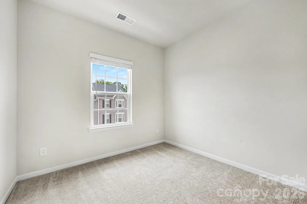 2405 Autumn Olive Lane Matthews, NC 28104
