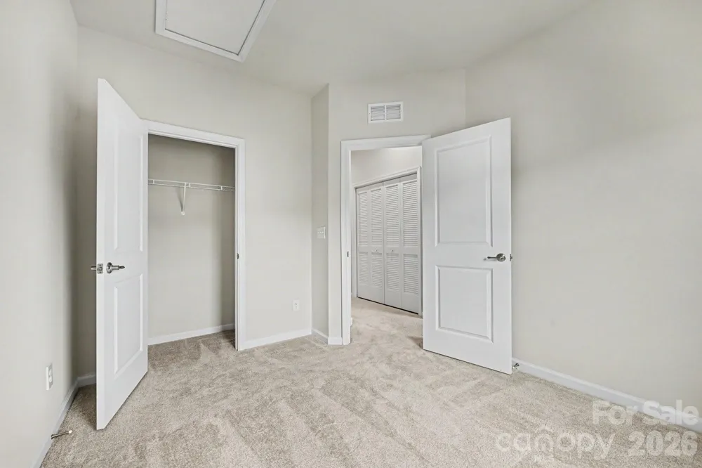 2405 Autumn Olive Lane Matthews, NC 28104