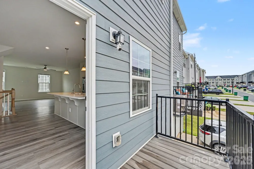 2405 Autumn Olive Lane Matthews, NC 28104