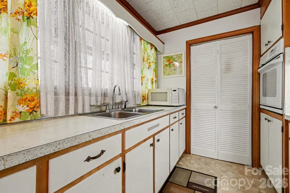 2997 Flat Creek Road Lancaster, SC 29720