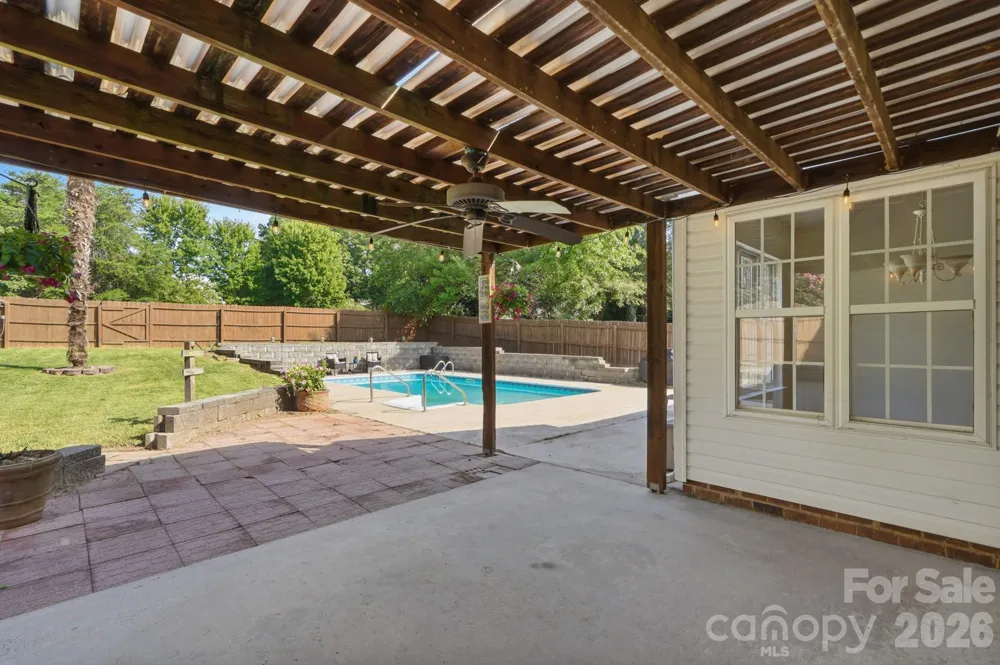 7877 Sedgebrook Drive E Stanley, NC 28164