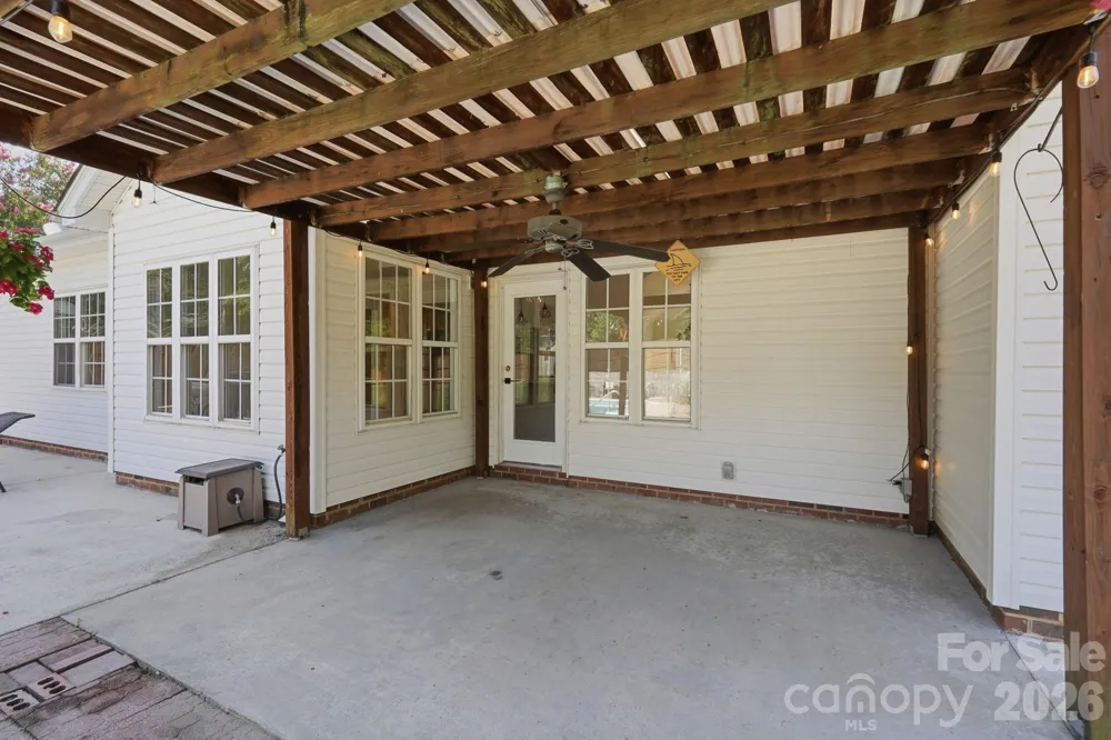 7877 Sedgebrook Drive E Stanley, NC 28164