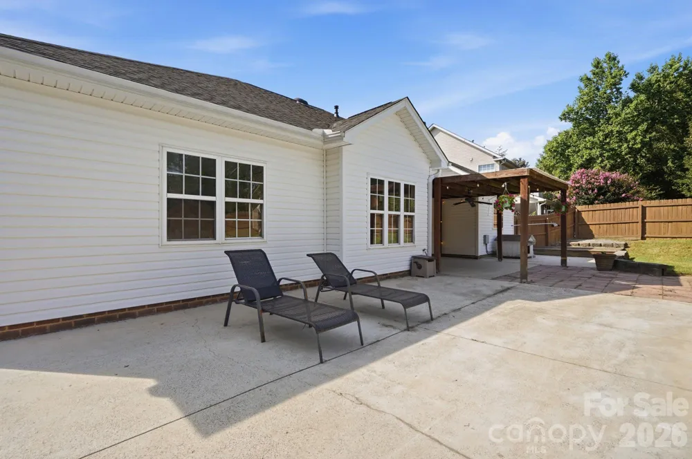7877 Sedgebrook Drive E Stanley, NC 28164