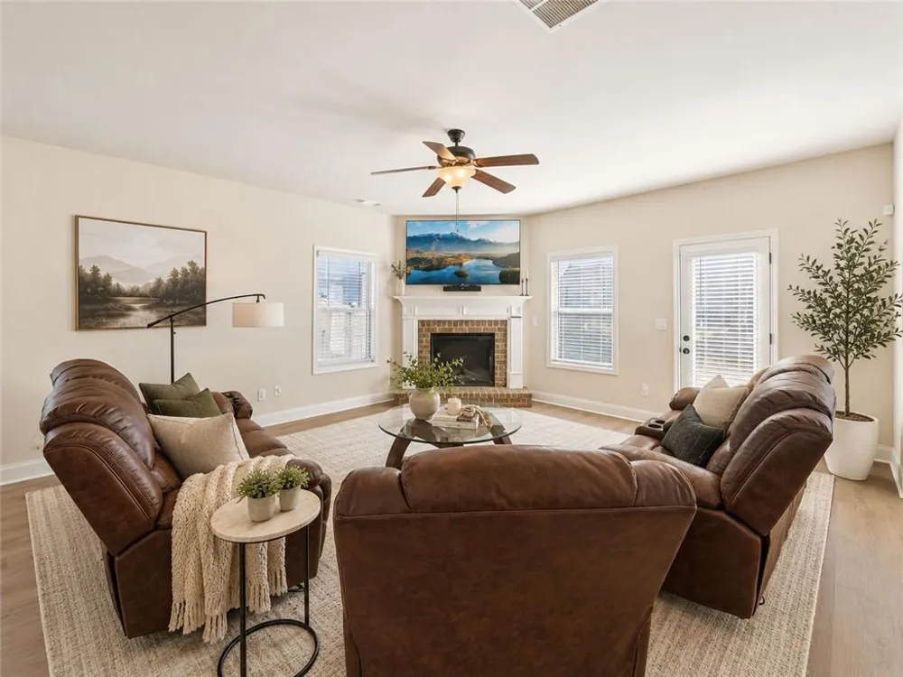 2002 Bridgewater Pass Hampton, GA 30228